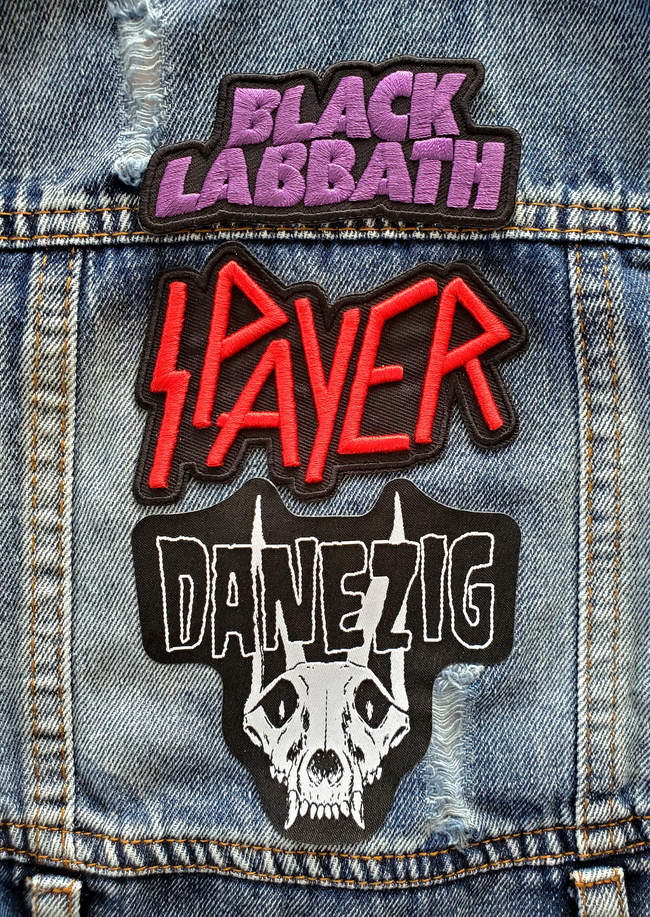 Metal Mutt Embroidered Iron-on Patches
